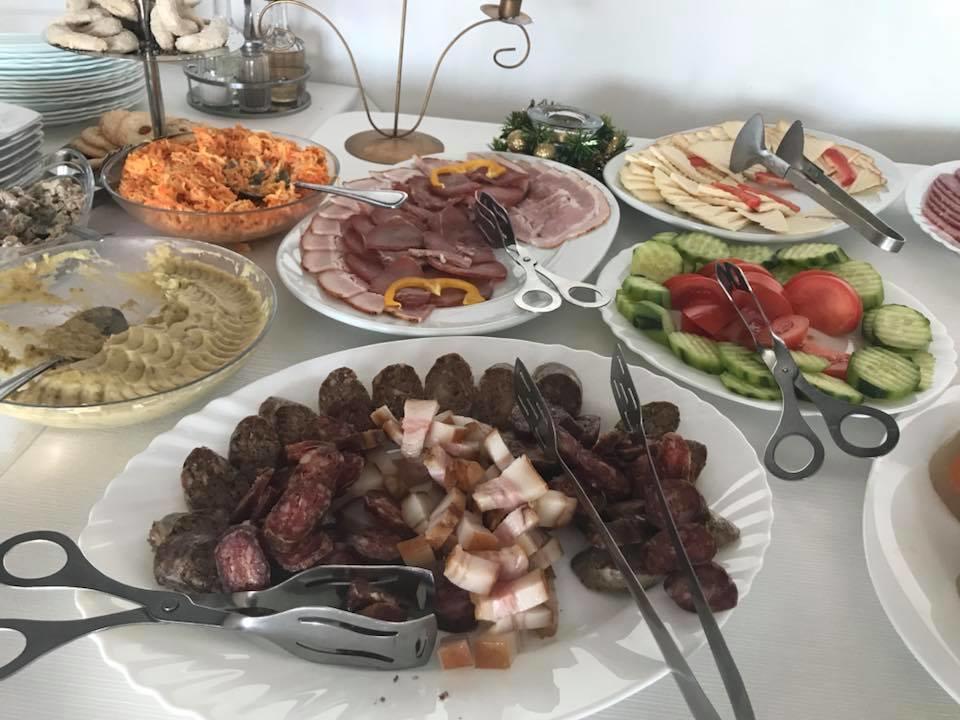 Pensiunea Casa Boiereasca Pestera  Luaran gambar